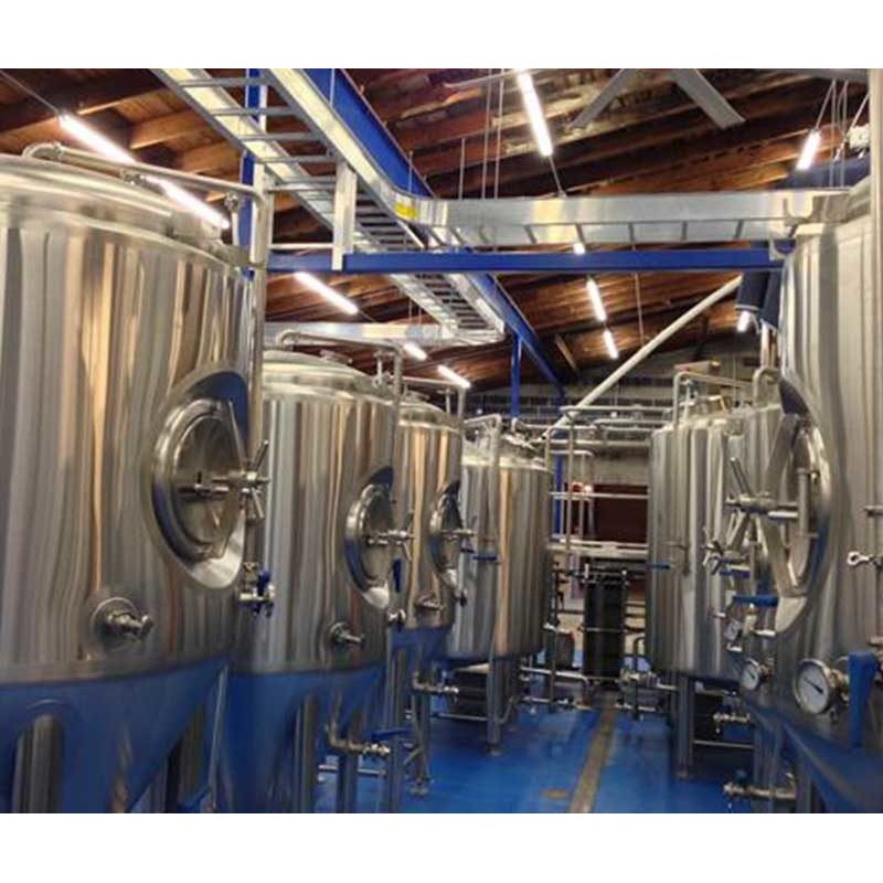 Sistemas de Cervecería Artesanal Automatizados y Personalizables (2-100 BBL)