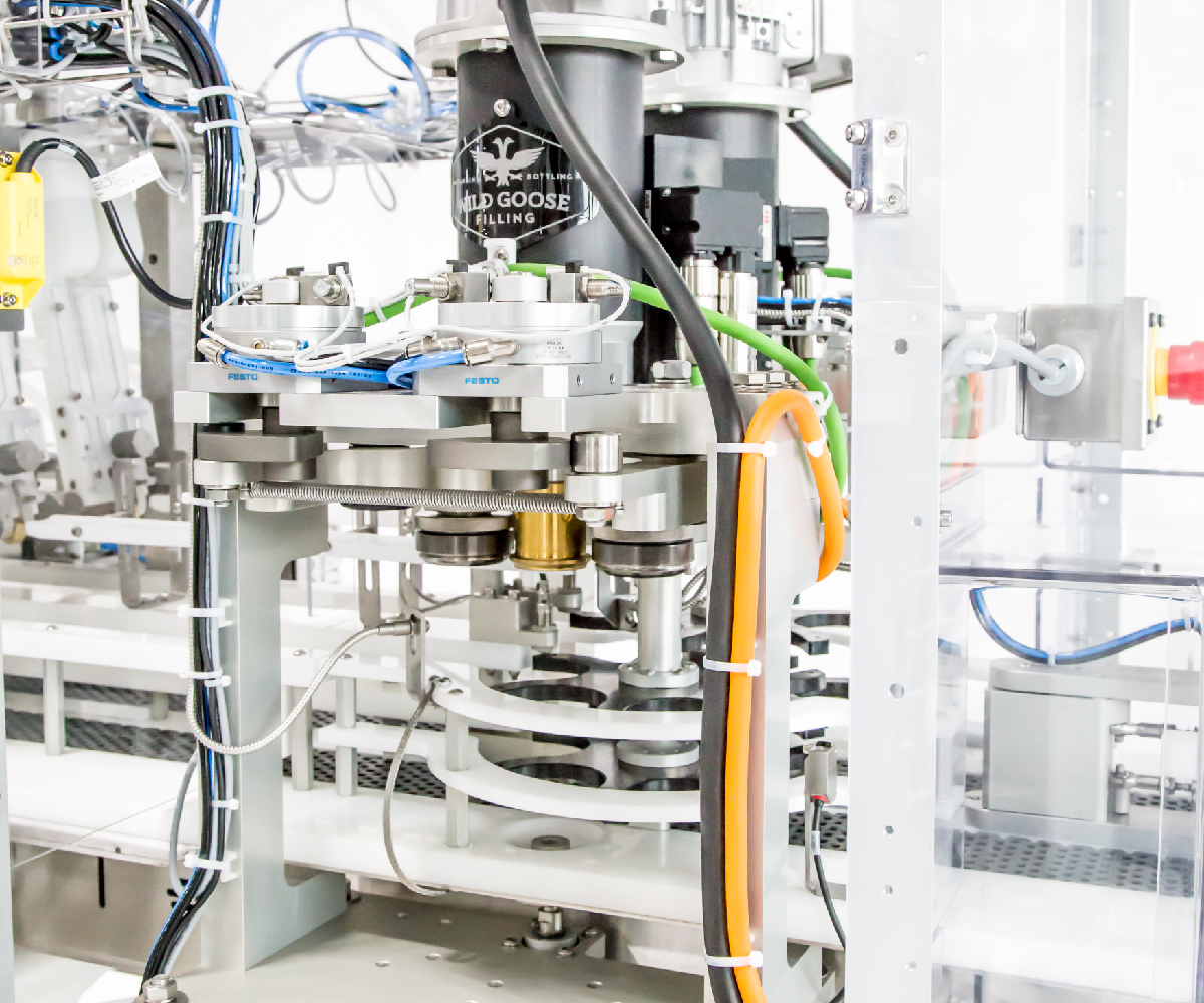 Dual-Lane Can Filling Machine | Evolution Series™ | Up to 100 Cans/Min