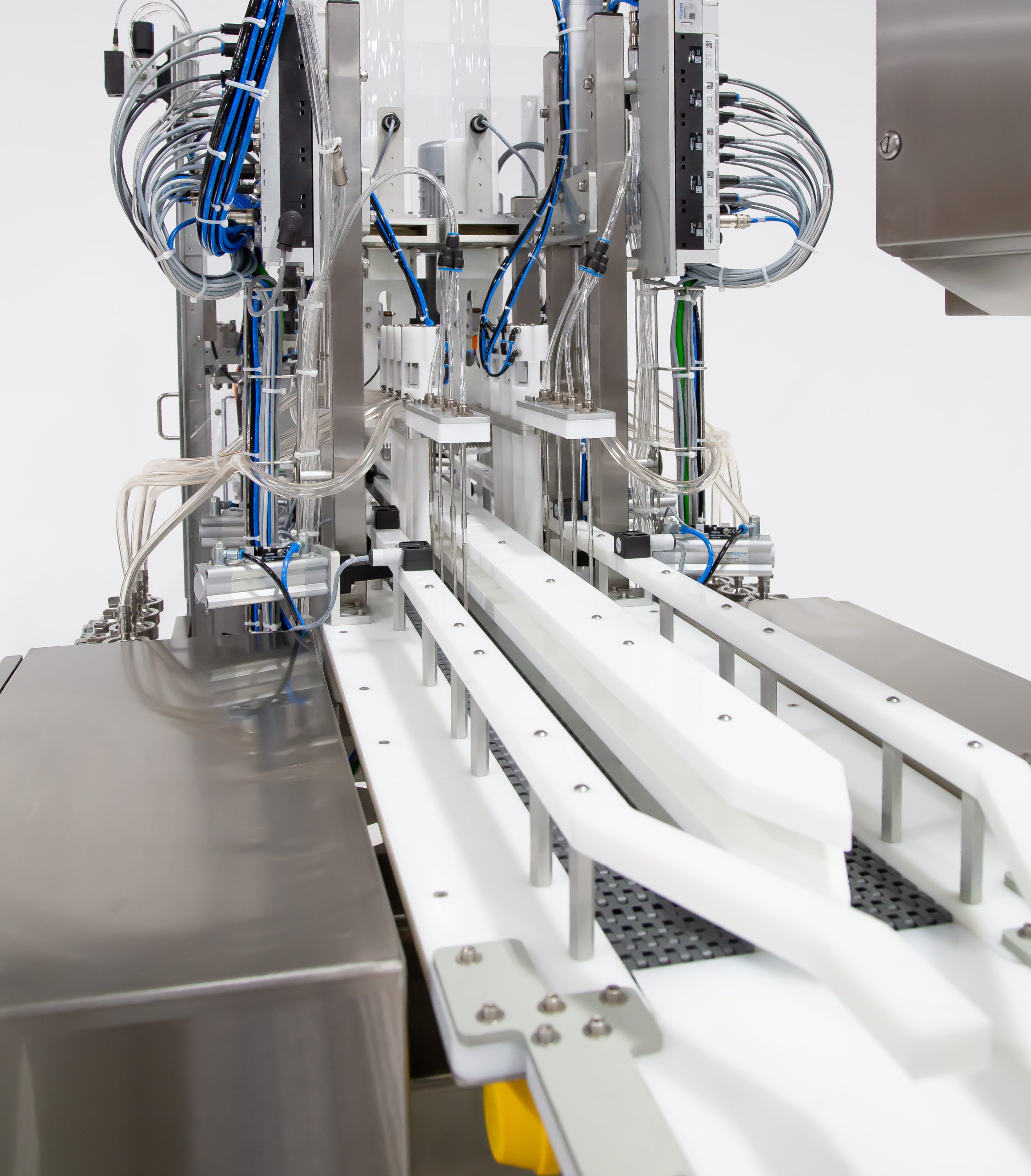 Dual-Lane Can Filling Machine | Evolution Series™ | Up to 100 Cans/Min