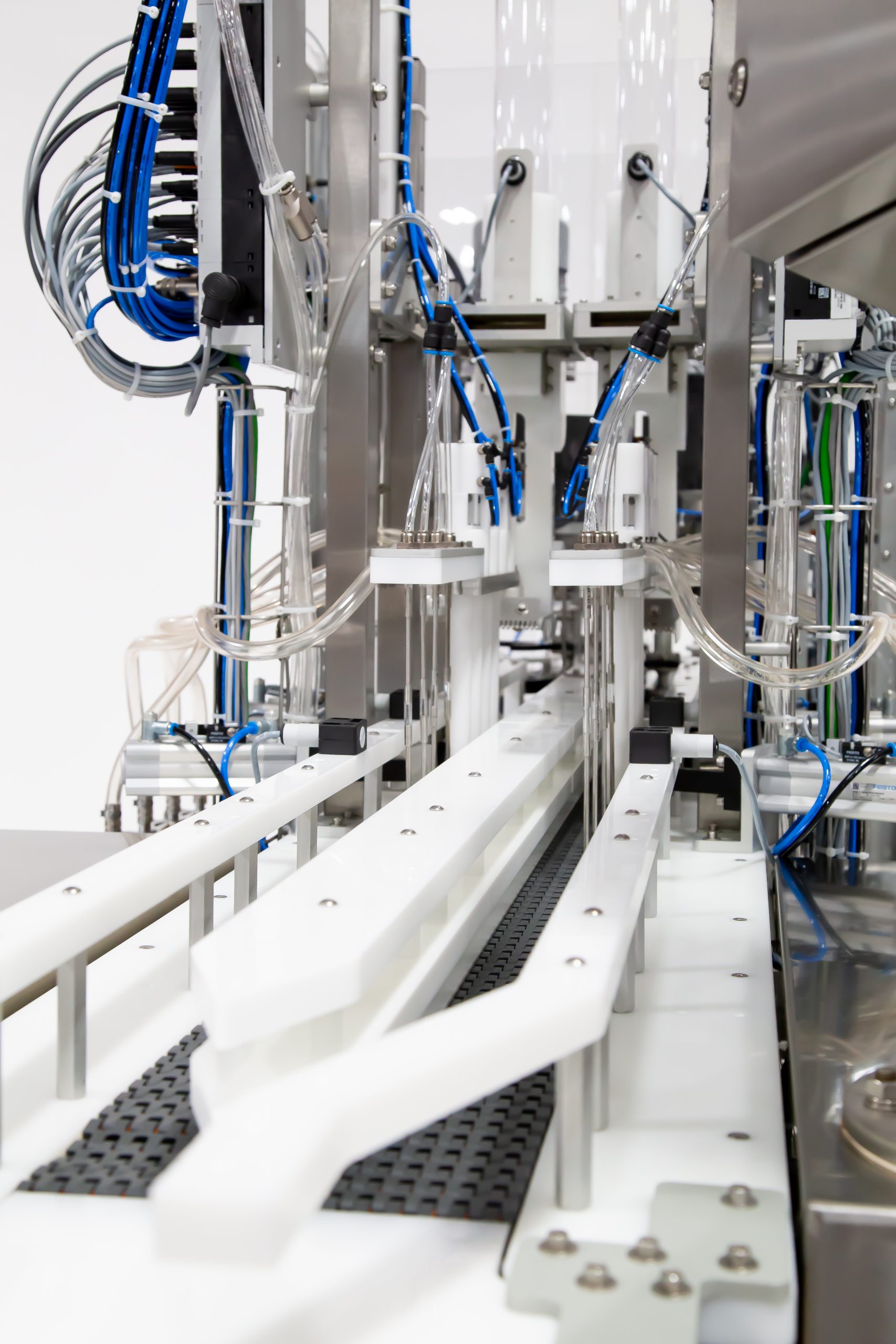 Dual-Lane Can Filling Machine | Evolution Series™ | Up to 100 Cans/Min